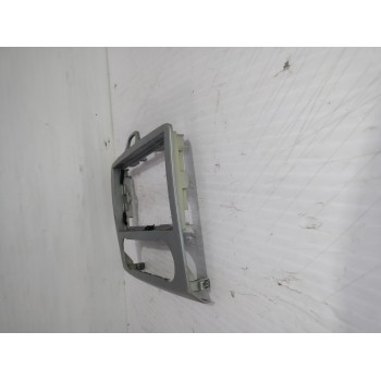 Recambio de moldura para ford focus berlina (cap) trend referencia OEM IAM 4M51185  