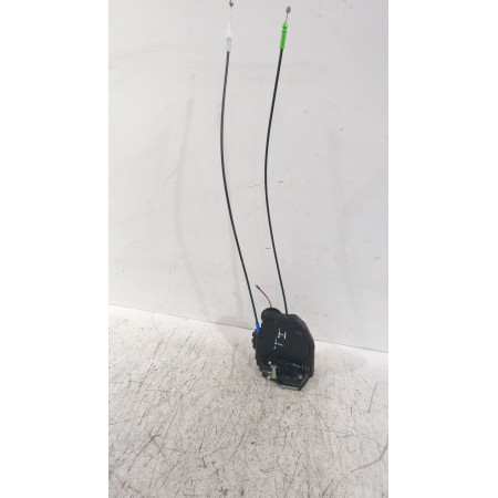 Recambio de cerradura puerta trasera izquierda para toyota auris (_e15_) 1.6 (zre151_) referencia OEM IAM 6906002170  