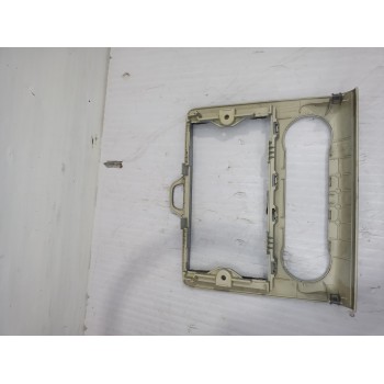 Recambio de moldura para ford focus berlina (cap) trend referencia OEM IAM 4M51185  