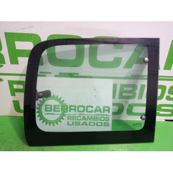 Recambio de luna lateral izquierdo para citroën berlingo 1.9 diesel referencia OEM IAM E943R000016  