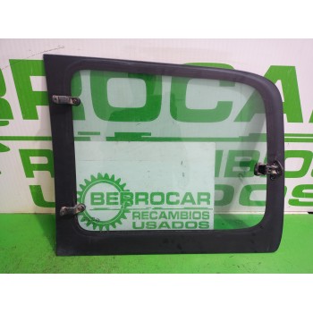 Recambio de luna lateral izquierdo para citroën berlingo 1.9 diesel referencia OEM IAM E943R000016  