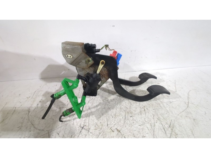 Recambio de pedalera para ford focus i (daw, dbw) 1.8 tdci referencia OEM IAM 1320941  