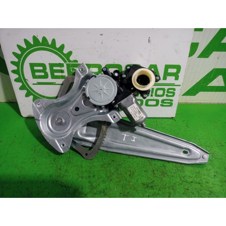 Recambio de motor elevalunas trasero izquierdo para toyota auris touring sports (e18) active referencia OEM IAM 8571002450B / 69