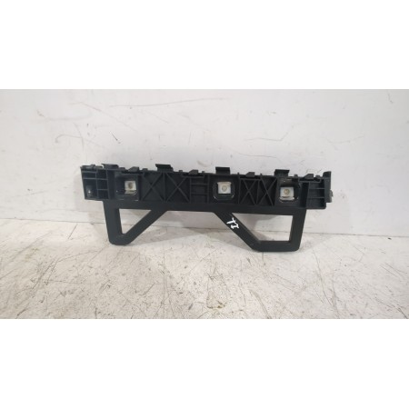 Recambio de soporte paragolpe trasero para kia ceed (cd) 1.0 t-gdi referencia OEM IAM 86615J7000  