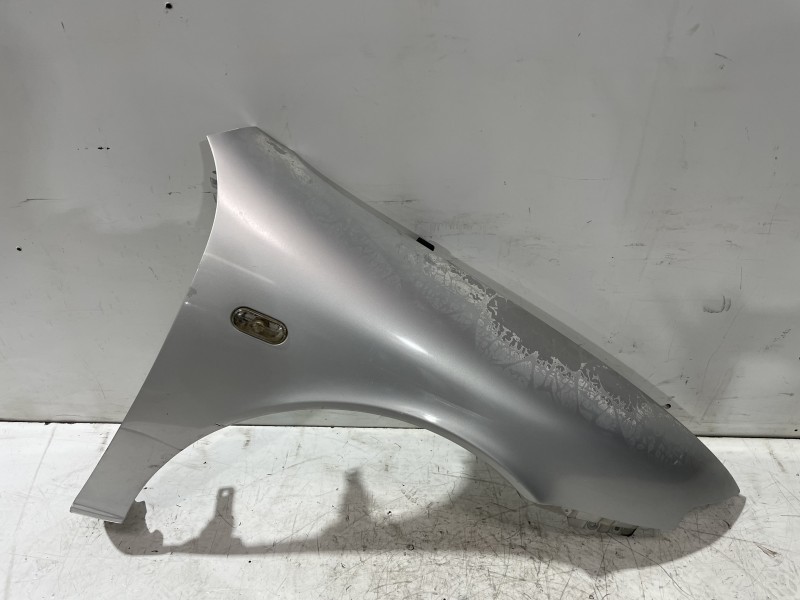 Recambio de aleta delantera derecha para seat leon (1m1) stella referencia OEM IAM 1M0821022  