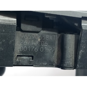 Recambio de mando elevalunas delantero izquierdo para citroën c4 grand picasso avatar referencia OEM IAM 96590658XT  