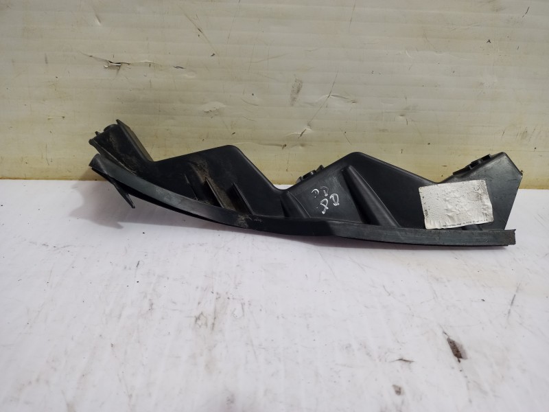 Recambio de refuerzo paragolpes delantero para volkswagen passat berlina (3c2) individual referencia OEM IAM 3C0807890  