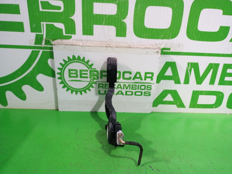 Recambio de pedal acelerador para peugeot 2008 (--.2013) allure referencia OEM IAM 9671433780  