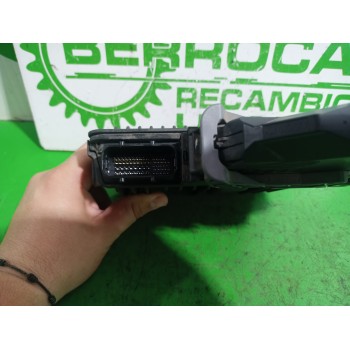 Recambio de centralita motor uce para toyota auris touring sports (e18) active referencia OEM IAM MB2756005533 / 896610ZM80  