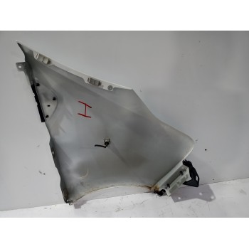 Recambio de aleta delantera izquierda para renault trafic furgón l1h1 2,7t referencia OEM IAM 631016242R  