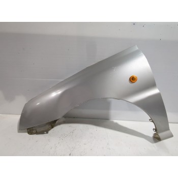 Recambio de aleta delantera izquierda para kia rio i sedán (dc_) 1.3 referencia OEM IAM 0K31T52211  