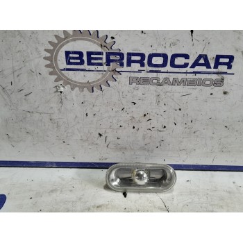 Recambio de piloto lateral derecho para seat leon (1m1) 1.9 tdi referencia OEM IAM 1J0949117  