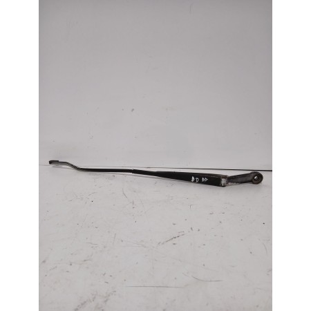 Recambio de brazo limpia delantero derecho para kia rio i sedán (dc_) 1.3 referencia OEM IAM 0K30B67321  