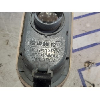 Recambio de piloto lateral derecho para seat leon (1m1) 1.9 tdi referencia OEM IAM 1J0949117  