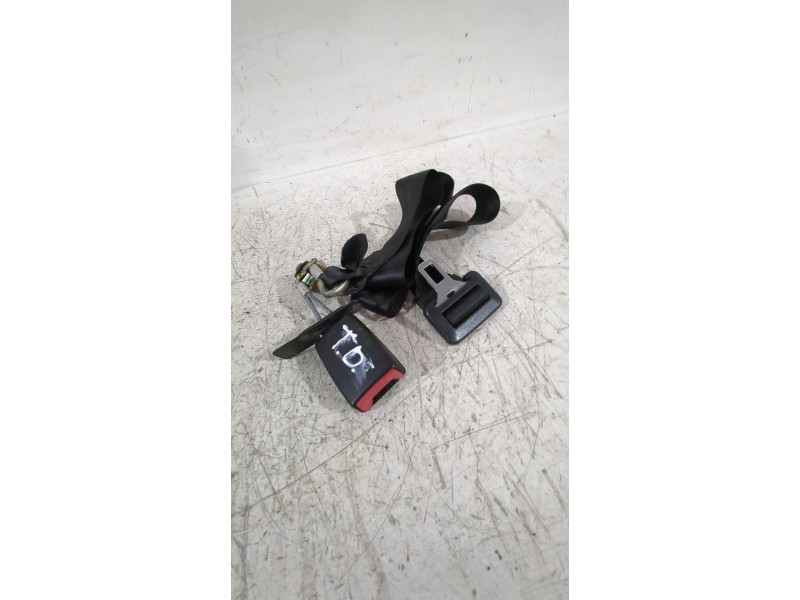 Recambio de enganche cinturon trasero derecho para audi a4 b6 (8e2) 1.9 tdi referencia OEM IAM 561030302B  