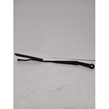 Recambio de brazo limpia delantero izquierdo para kia rio i sedán (dc_) 1.3 referencia OEM IAM 0K33A67321  