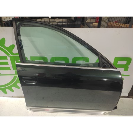 Recambio de puerta delantera derecha para audi a6 berlina (4b2) 2.5 tdi quattro referencia OEM IAM 4Z7831052A  