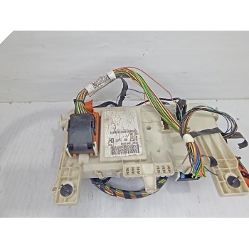 Recambio de caja reles / fusibles para ford focus berlina (cap) trend referencia OEM IAM 97RA000001  