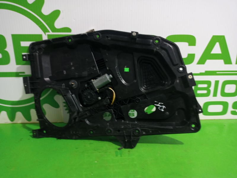 Recambio de elevalunas delantero izquierdo para ford fiesta (cbk) fun referencia OEM IAM 1545302  