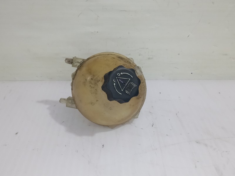 Recambio de deposito expansion para citroën c4 grand picasso avatar referencia OEM IAM 1323X6  