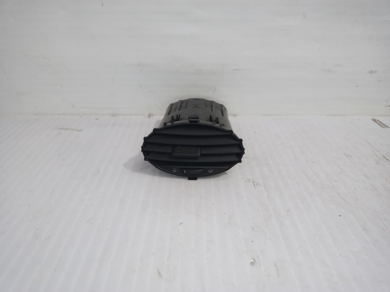 Recambio de rejilla aireadora para ford focus berlina (cap) trend referencia OEM IAM 4M51A014L21AD  