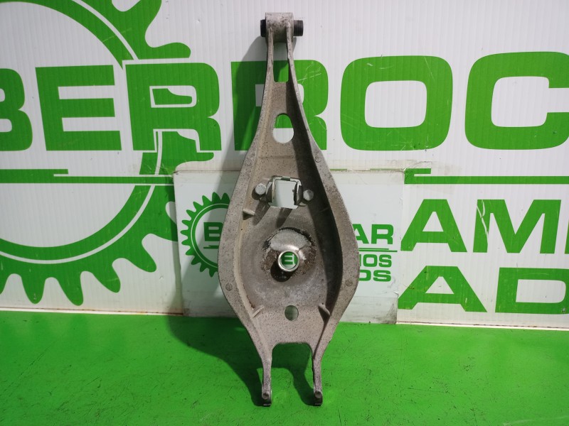 Recambio de brazo suspension inferior trasero izquierdo para bmw serie 3 berlina (e46) 320d referencia OEM IAM 1094889  