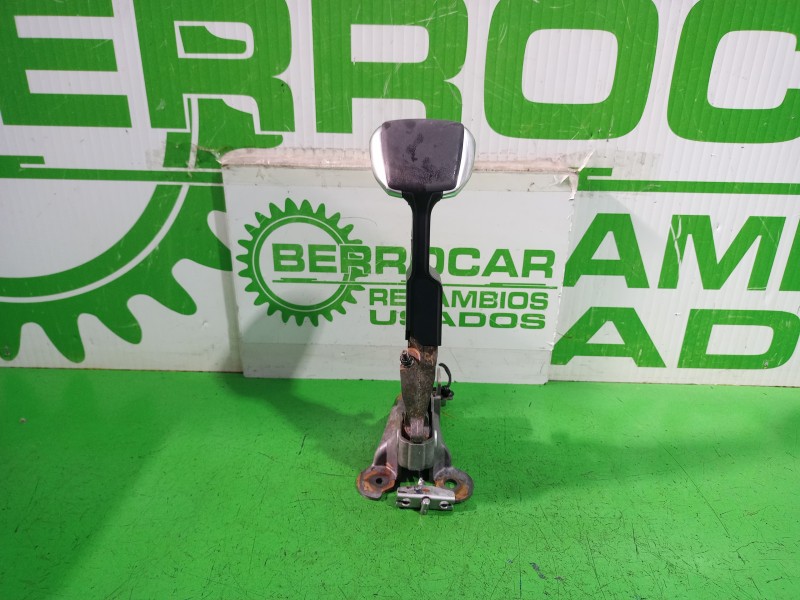 Recambio de palanca freno para peugeot 2008 (--.2013) allure referencia OEM IAM 98066999ZD  