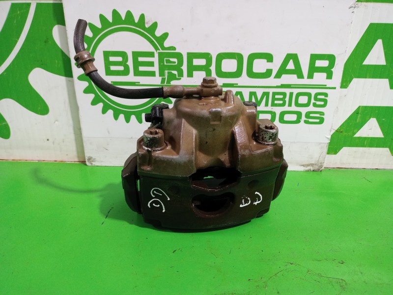 Recambio de pinza de freno delantera derecha para opel vectra c berlina gts referencia OEM IAM 542024  
