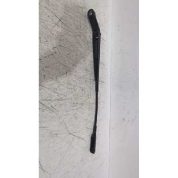 BRAZO LIMPIA DELANTERO DERECHO 13145564 