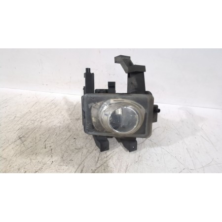 Recambio de faro antiniebla derecho para opel zafira / zafira family b (a05) 1.9 cdti (m75) referencia OEM IAM 13261998  