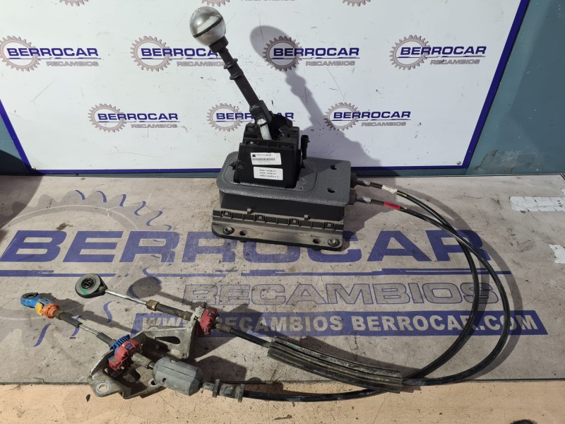 Recambio de palanca cambio para alfa romeo giulietta (191) 1.6 jtdm cat referencia OEM IAM 50502987  