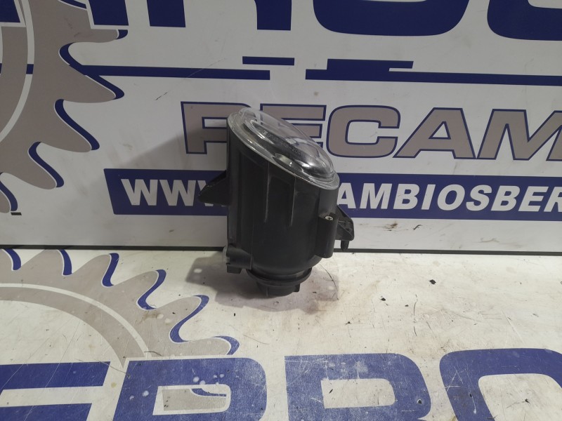 Recambio de faro antiniebla izquierdo para seat leon (1m1) 1.9 tdi referencia OEM IAM 67742831  