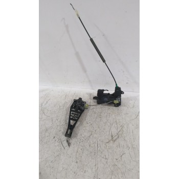 Recambio de cerradura puerta delantera derecha para opel zafira / zafira family b (a05) 1.9 cdti (m75) referencia OEM IAM 132107