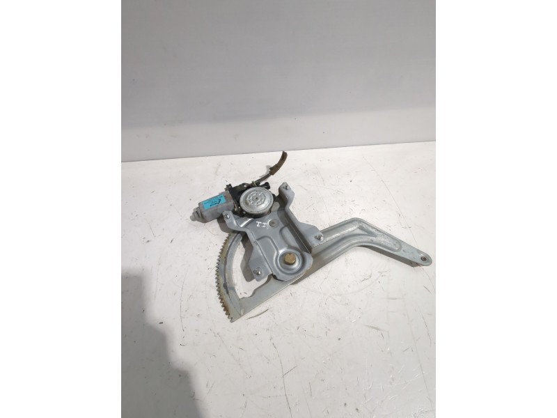 Recambio de elevalunas trasero izquierdo para kia rio i sedán (dc_) 1.3 referencia OEM IAM 0K30A73560B  