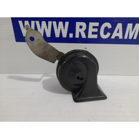 Recambio de claxon para mazda 3 berlina (bk) 1.6 cd diesel cat referencia OEM IAM E20092018  