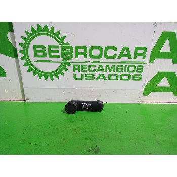 Recambio de maneta elevalunas delantera izquierda para land rover freelander (ln) e targa referencia OEM IAM 902471500430  