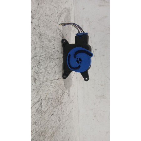 Recambio de motor apertura trampillas para audi a4 b6 (8e2) 1.9 tdi referencia OEM IAM 0132801304  