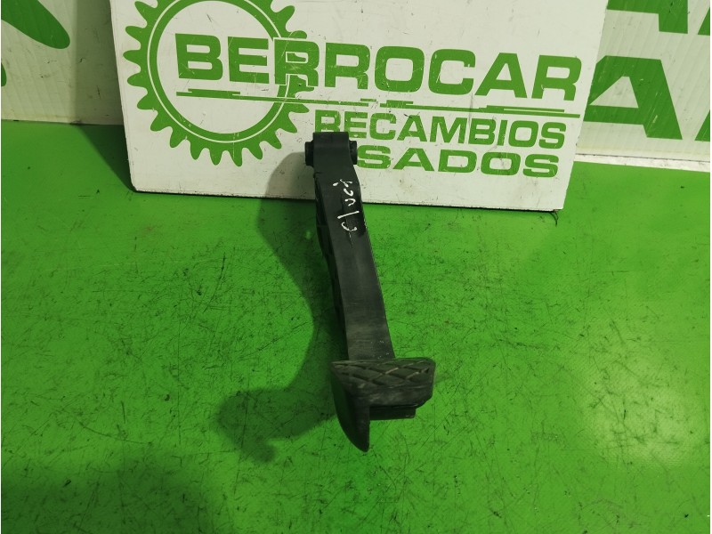 Recambio de pedal embrague para volkswagen golf v berlina (1k1) 1.9 tdi referencia OEM IAM 1K1721321B  