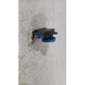 Recambio de motor apertura trampillas para audi a4 b6 (8e2) 1.9 tdi referencia OEM IAM 0132801304  