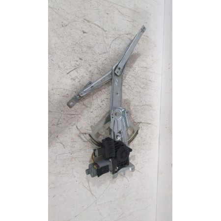 Recambio de elevalunas delantero izquierdo para opel zafira / zafira family b (a05) 1.9 cdti (m75) referencia OEM IAM 93184842  