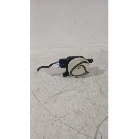 Recambio de motor apertura trampillas para audi a4 b6 (8e2) 1.9 tdi referencia OEM IAM 0132801302  