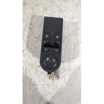 Recambio de mando elevalunas delantero izquierdo para opel zafira / zafira family b (a05) 1.9 cdti (m75) referencia OEM IAM 1322
