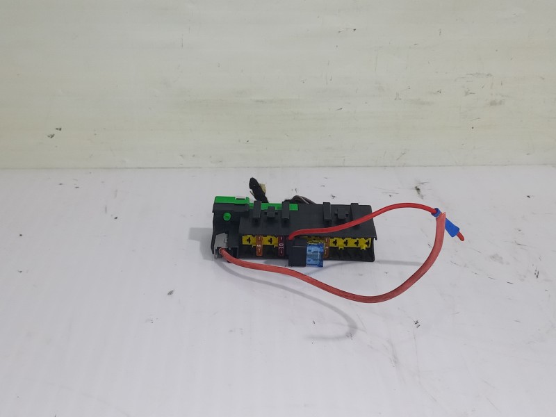 Recambio de caja reles / fusibles para citroën c4 grand picasso avatar referencia OEM IAM 9627791880  