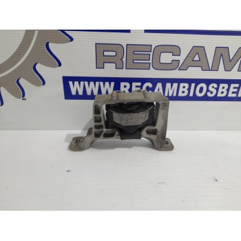 Recambio de soporte motor para mazda 3 berlina (bk) 1.6 cd diesel cat referencia OEM IAM B32T39060  