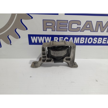 Recambio de soporte motor para mazda 3 berlina (bk) 1.6 cd diesel cat referencia OEM IAM B32T39060  