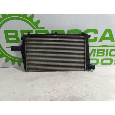 Recambio de intercooler para audi a6 berlina (4b2) 2.5 tdi quattro referencia OEM IAM 4B0145805F  