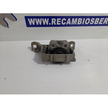 Recambio de soporte motor para mazda 3 berlina (bk) 1.6 cd diesel cat referencia OEM IAM B32T39060  