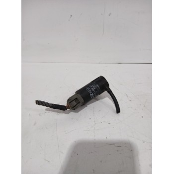 Recambio de bomba limpia para kia rio i sedán (dc_) 1.3 referencia OEM IAM 985103K010  