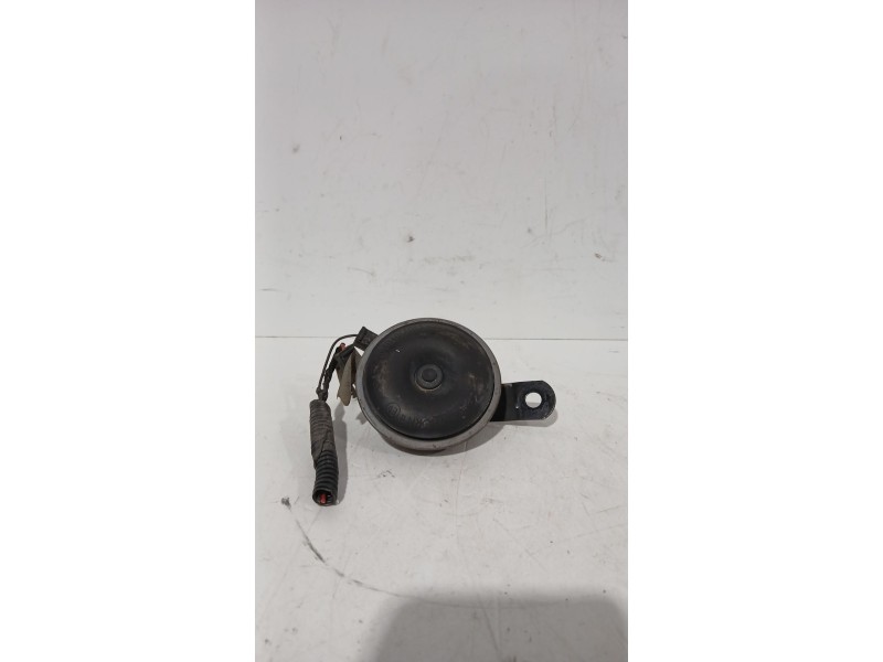 Recambio de claxon para nissan qashqai ii (j11, j11_) 1.3 dig-t referencia OEM IAM 25610HV00C  