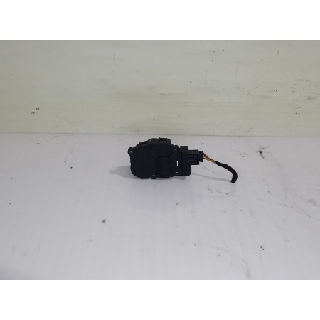 Recambio de motor apertura trampilla para citroën c4 grand picasso avatar referencia OEM IAM A21200500  